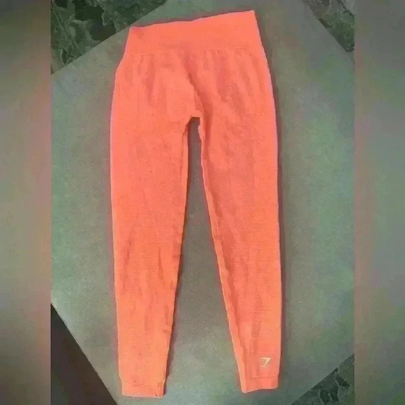 Gymshark Leggings size medium - Picture 2 of 6